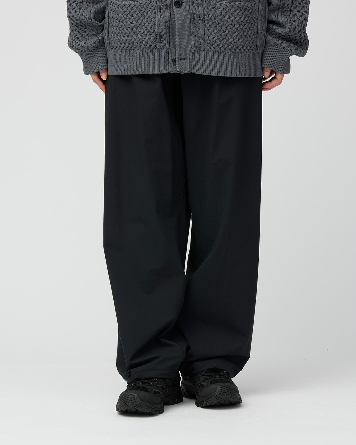 Water-Repellent Stretch Relaxed Pants