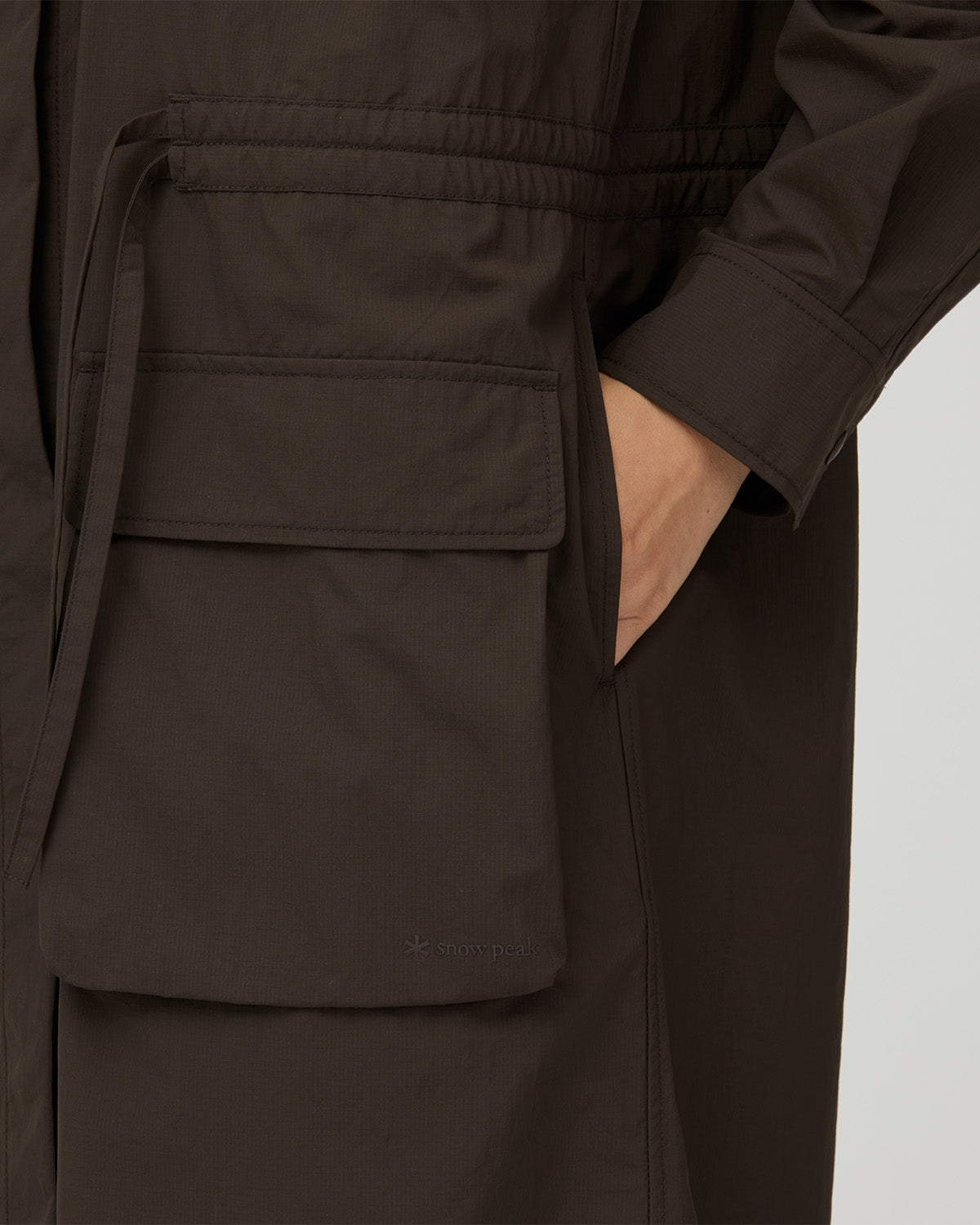 ⁣⁢Robe En Nylon Double Déchirure⁤⁣