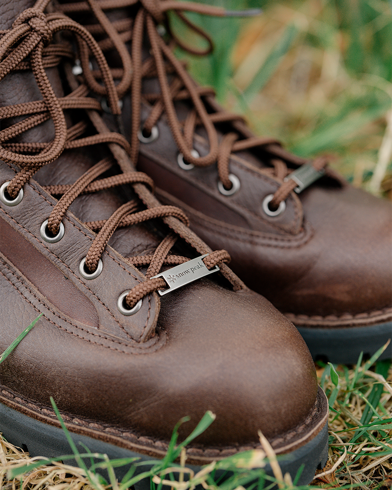 ⁣⁢Chaussures Snow Peak x Danner Light II pour femmes⁤⁣