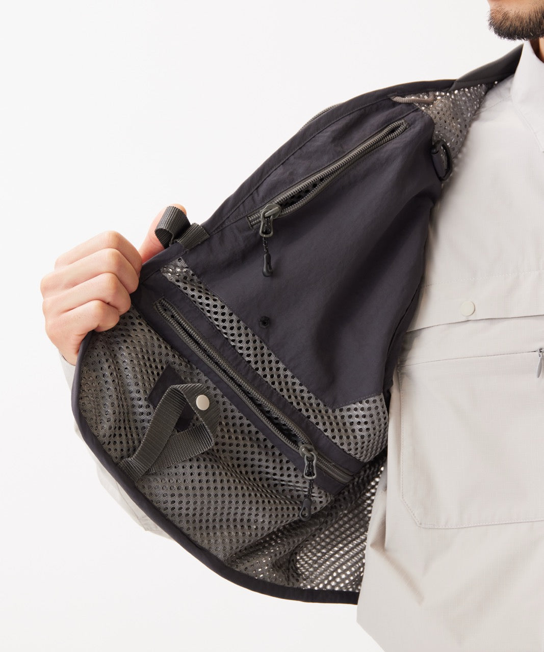 Oreti Vertical Pocket Vest