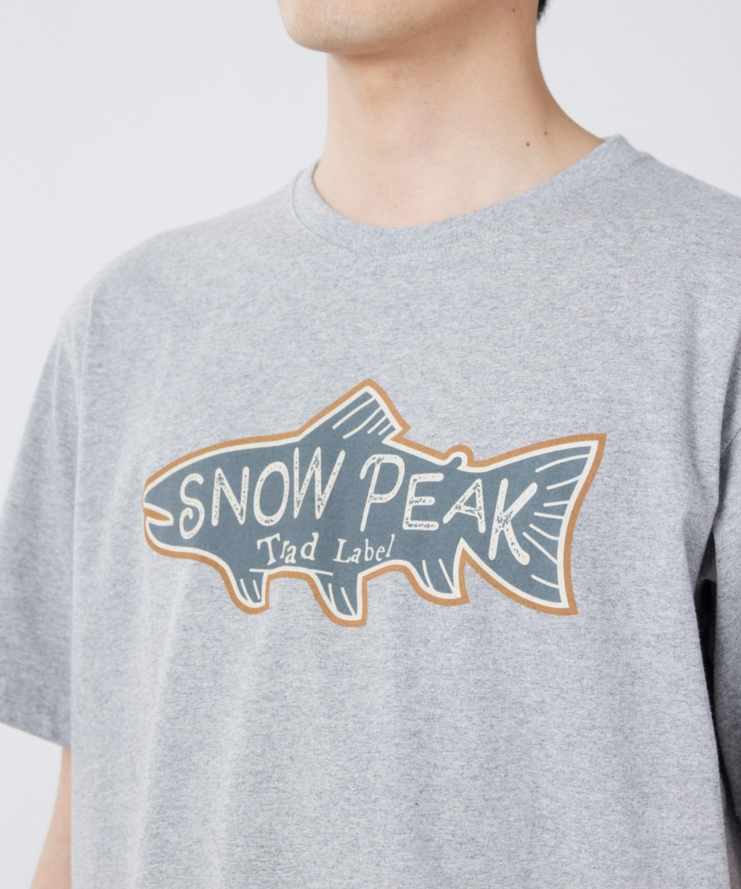 ⁣⁢T-Shirt Léger À Motif De Truite Trad Label⁤⁣