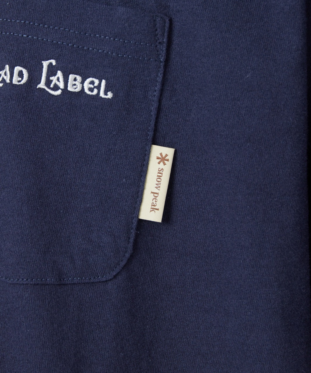 ⁣⁢T-Shirt Léger Trad Label⁤⁣