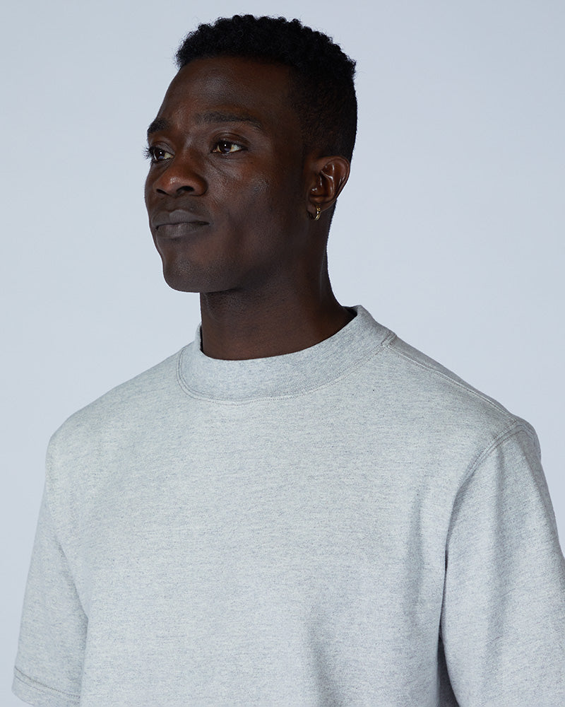 ⁣⁢T-Shirt À Col Montant En Coton Recyclé⁤⁣