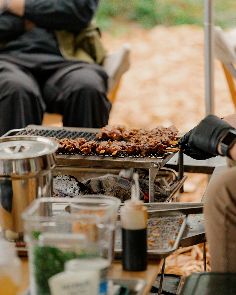 ⁣⁢Temps de takibi et grillades⁤⁣